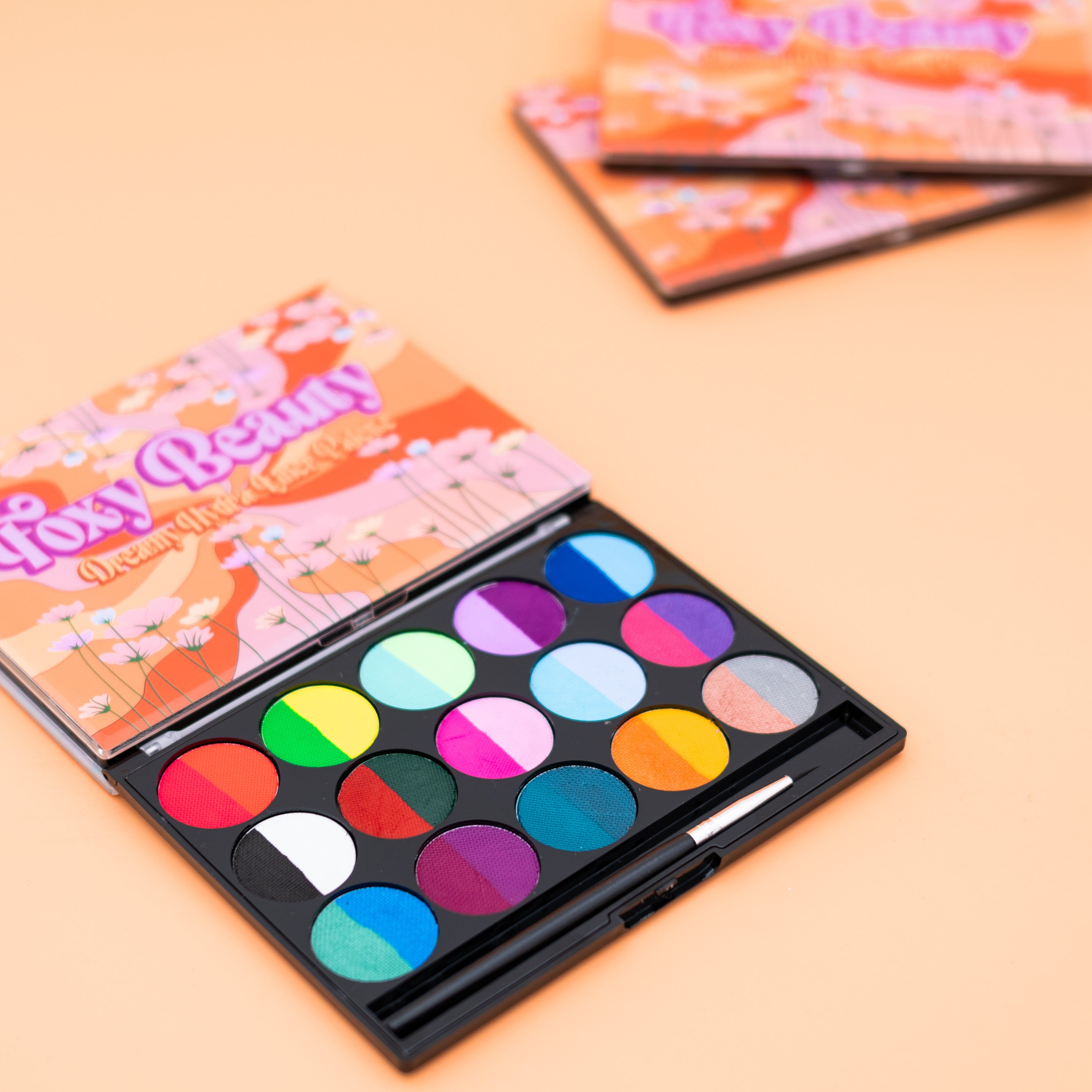 Aqualiner Palette- Water activated