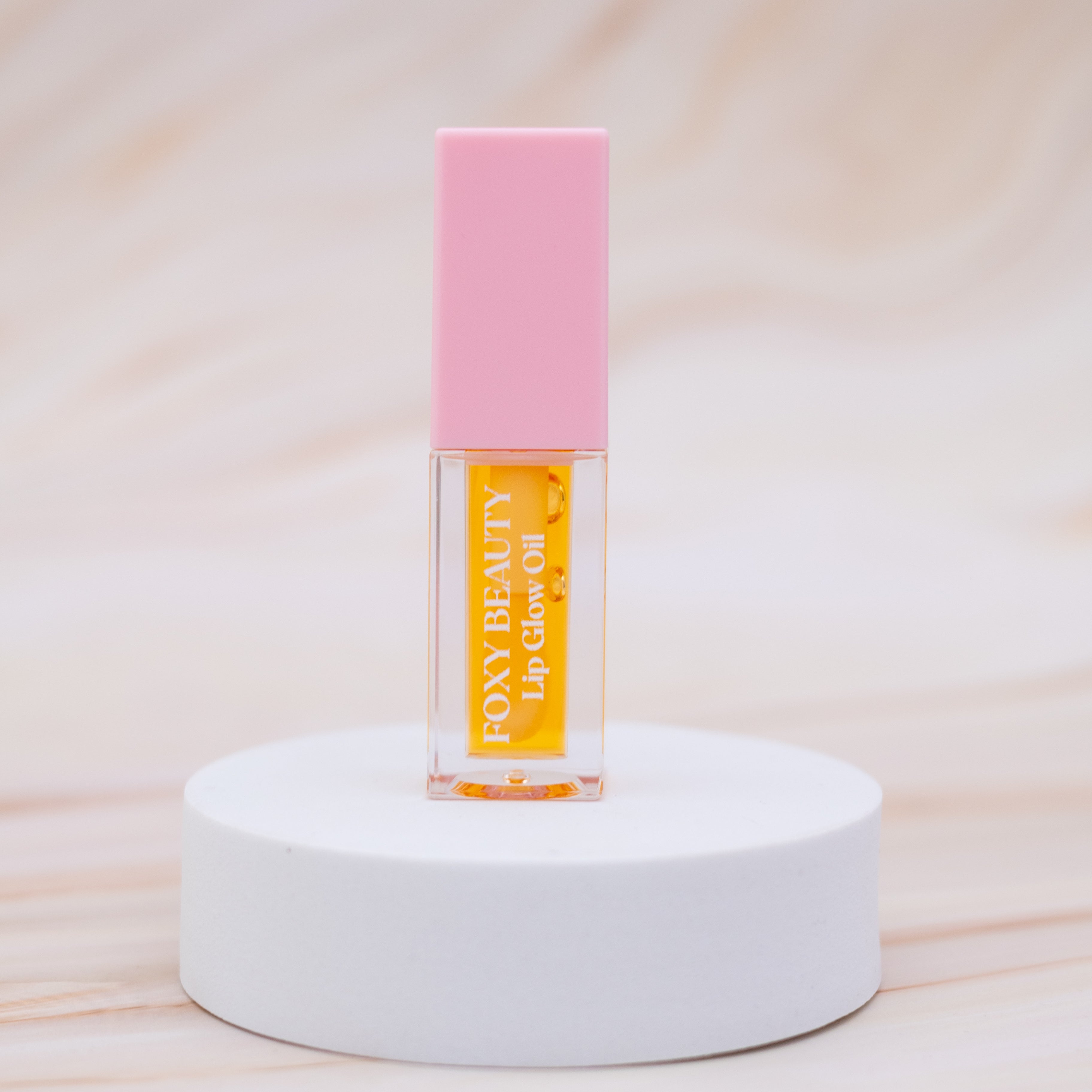 Hydrating + Strengthening Lip Oil